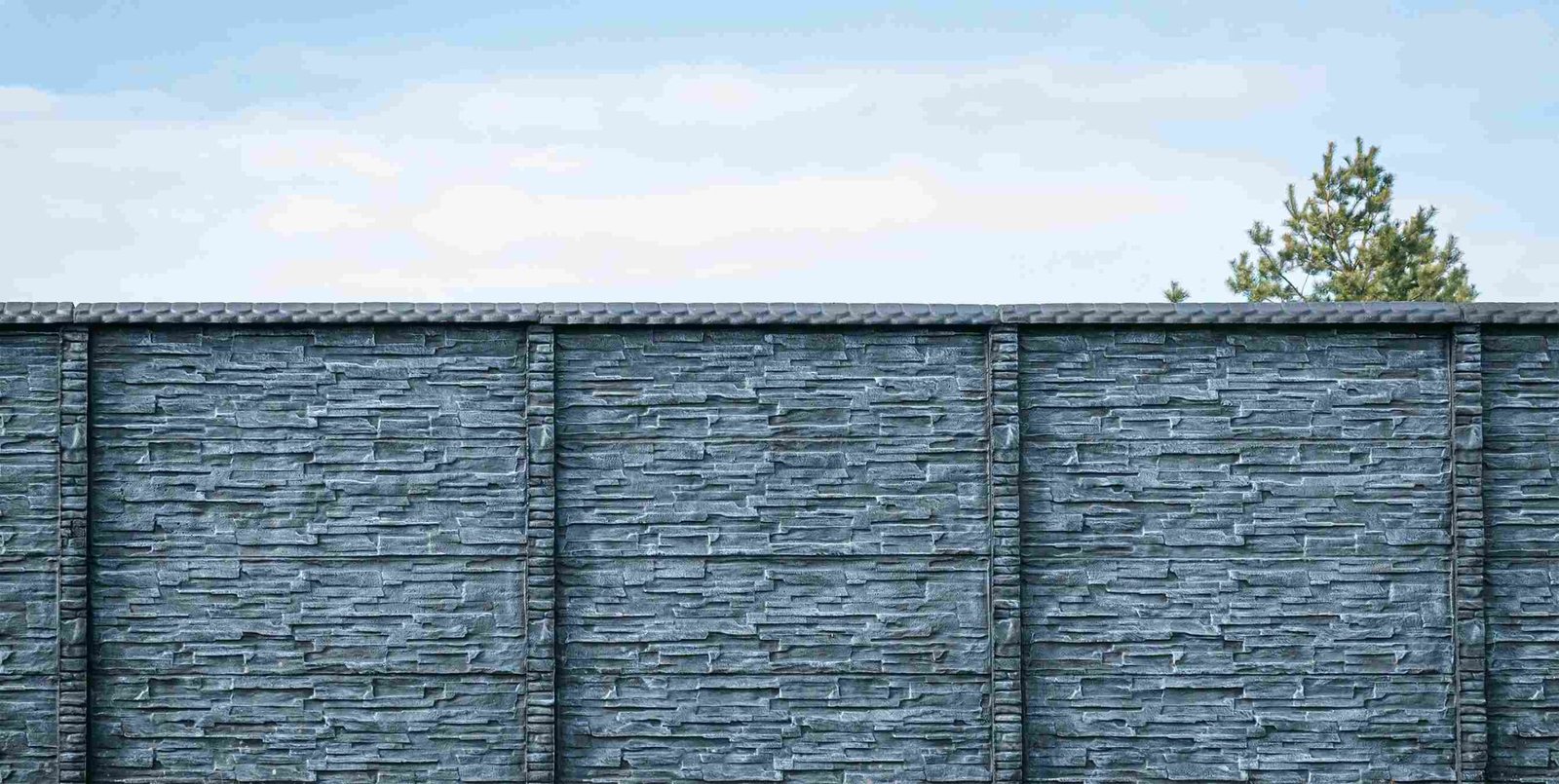 Betonzaun als Schallschutz: Ruhe im Garten schaffen 2024