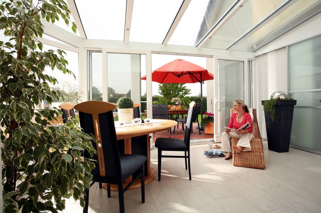 Wintergarten mit Schiebetüren: Die perfekte Lösung für jede Jahreszeit