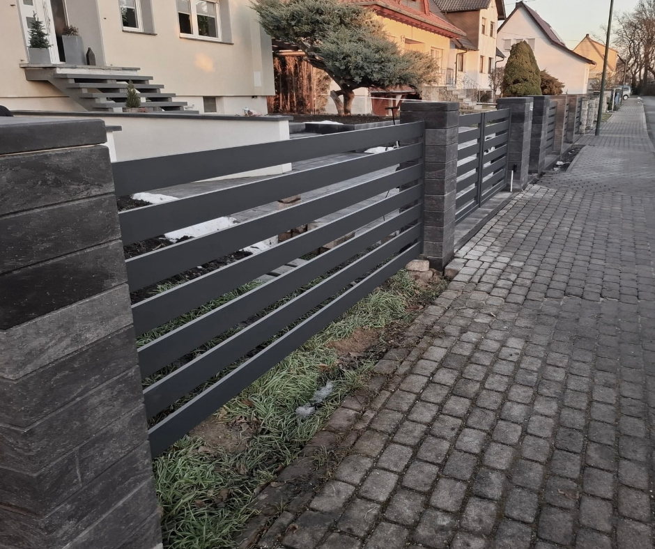 Moderne Aluminiumzäune