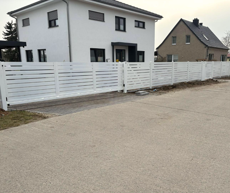 Moderne Aluminiumzäune